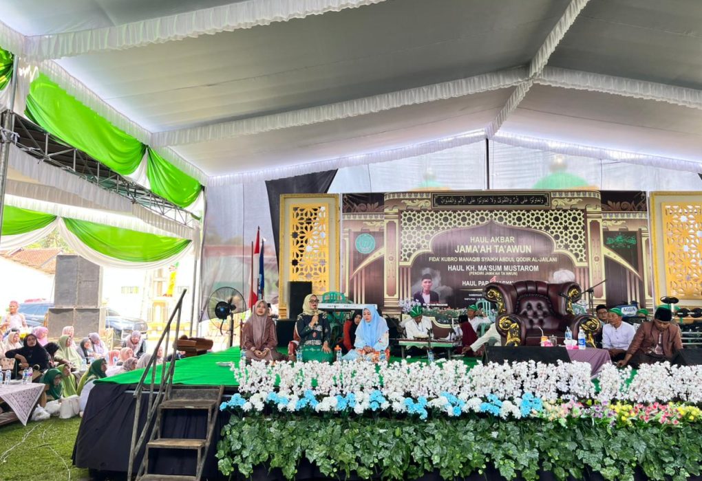 Sinergi Pemerintah dan Jama’ah Ta’awun dalam Acara Haul Akbar Fida Qubro Manaqib Sekaligus Menyongsong Hari Santri Nasional